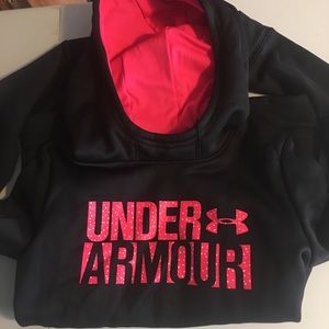 Girls medium UA hoody